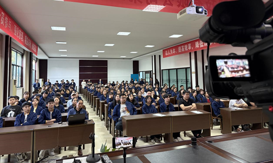 1747959975632477.png image.png